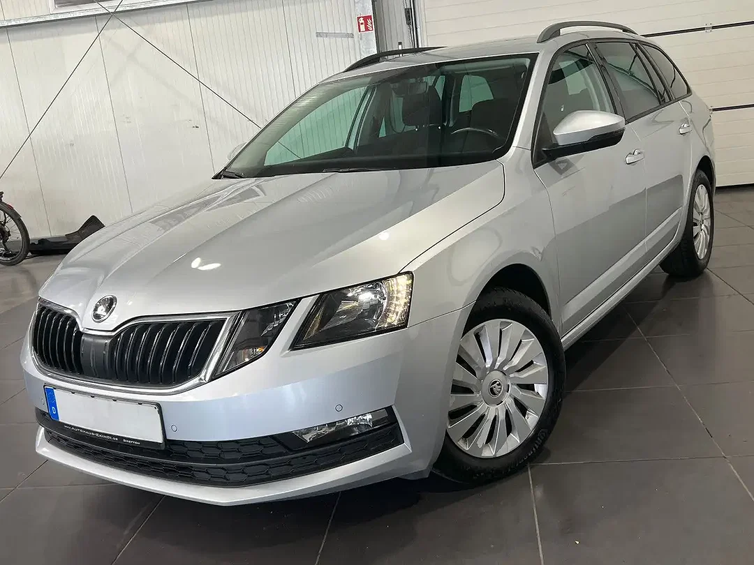Skoda Octavia - Afbeelding 1