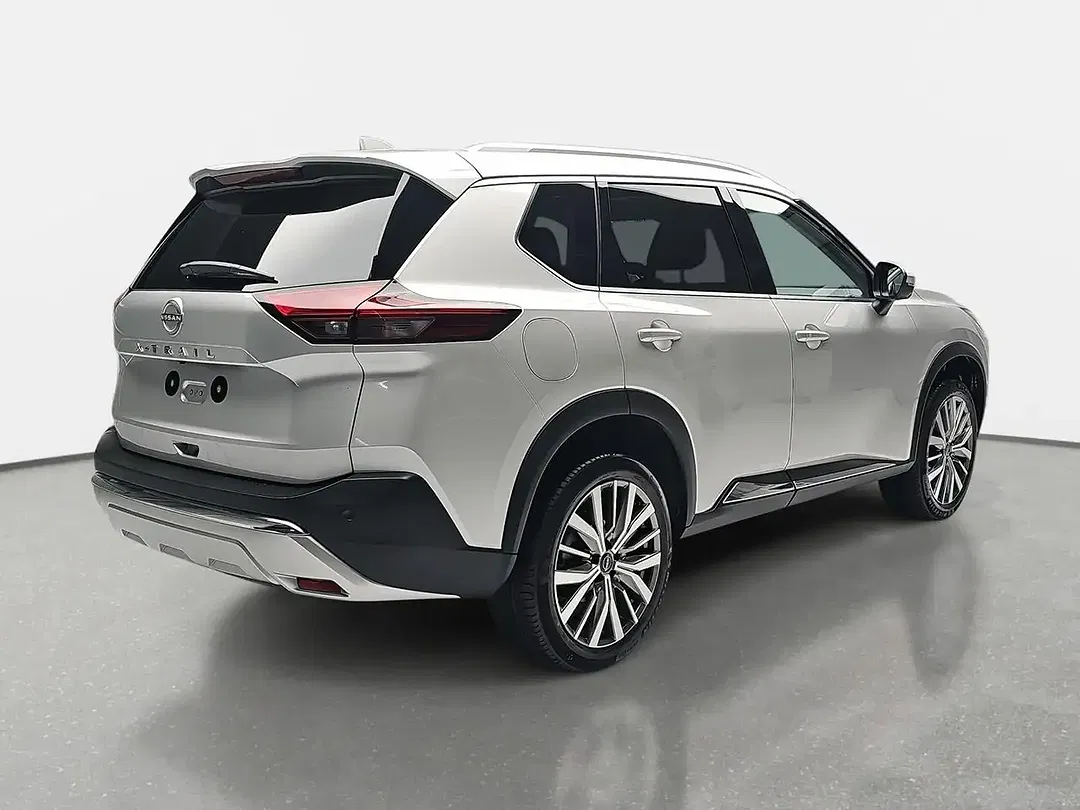 Nissan X-Trail - Thumbnail 3