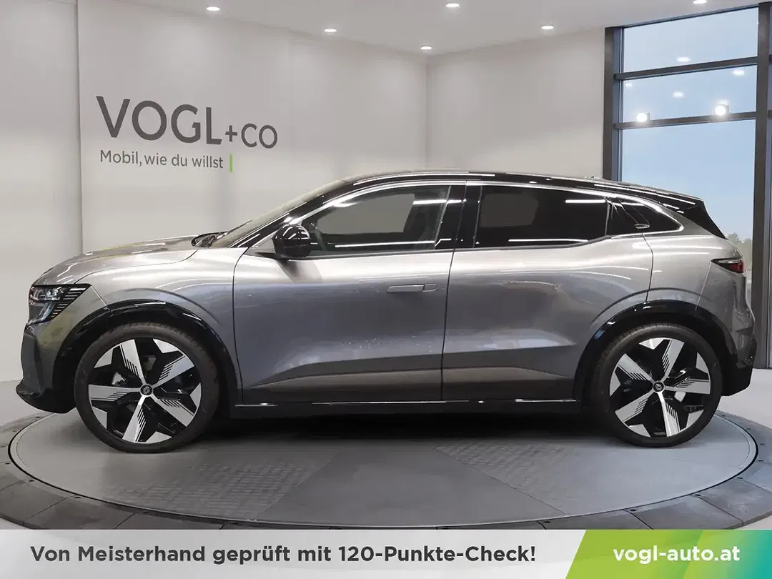 Renault Megane E-Tech - Thumbnail 2