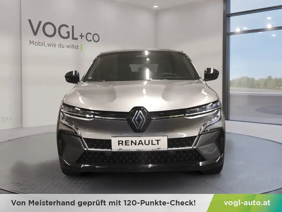 Renault Megane E-Tech - Thumbnail 6