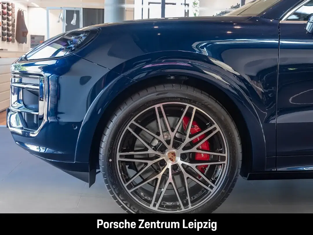 Porsche Cayenne - Thumbnail 7