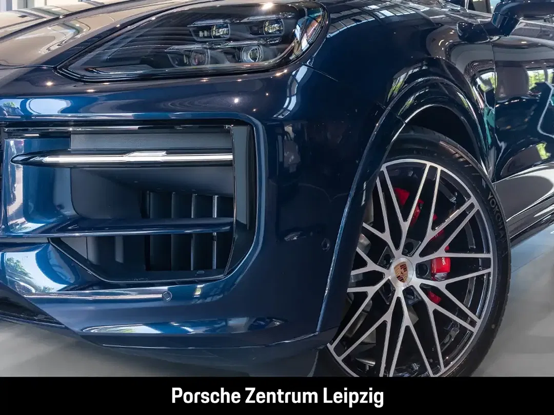 Porsche Cayenne - Thumbnail 8