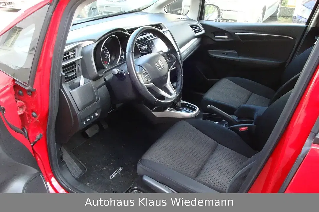 Honda Jazz - Thumbnail 13