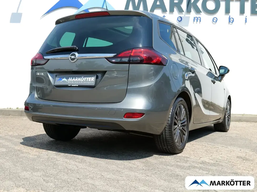 Opel Zafira - Thumbnail 3