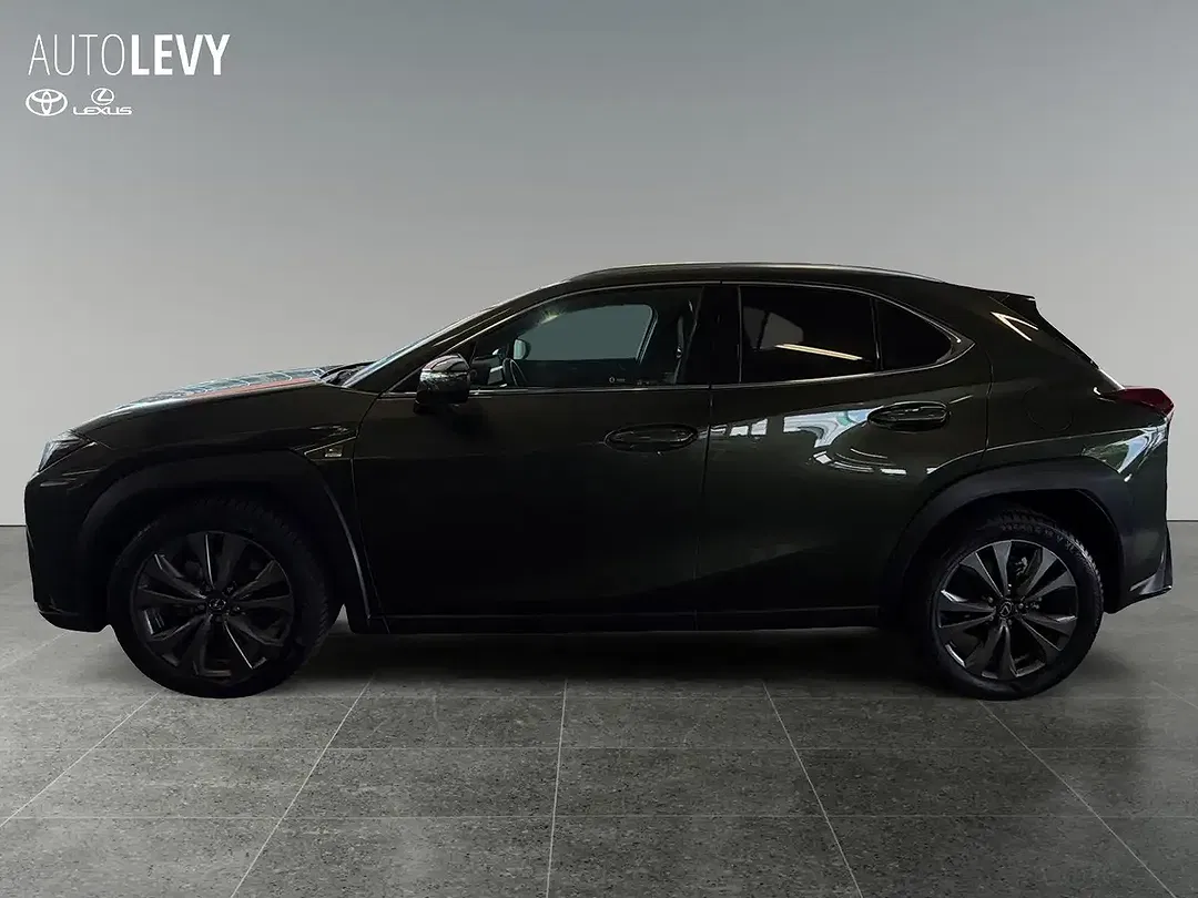Lexus UX 300h - Thumbnail 2