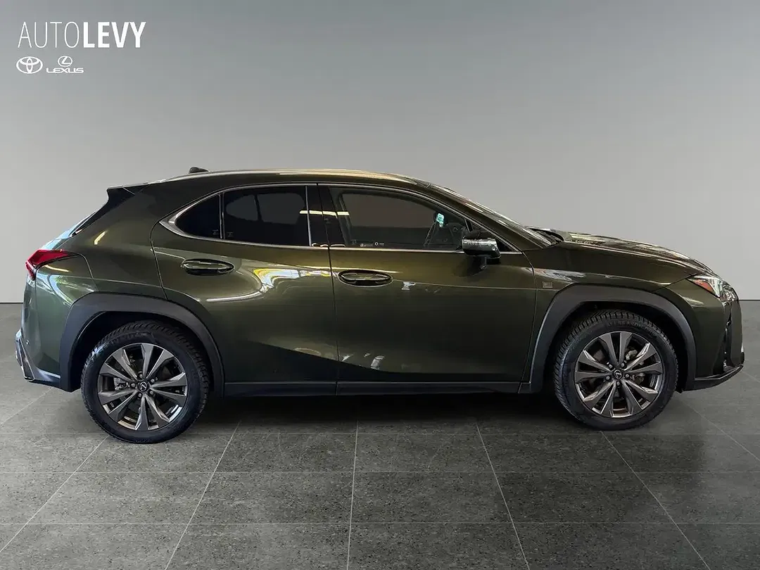 Lexus UX 300h - Thumbnail 6