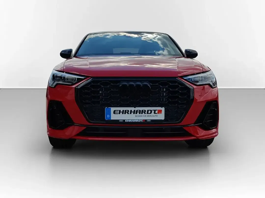 Audi Q3 - Thumbnail 2