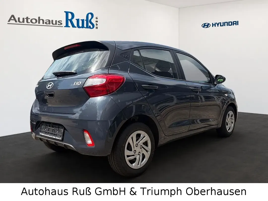 Hyundai i10 - Thumbnail 3
