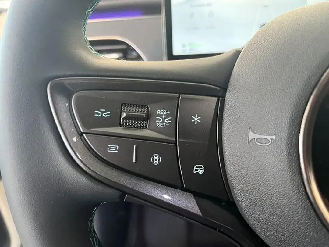 BYD Seal 6 - Thumbnail 15