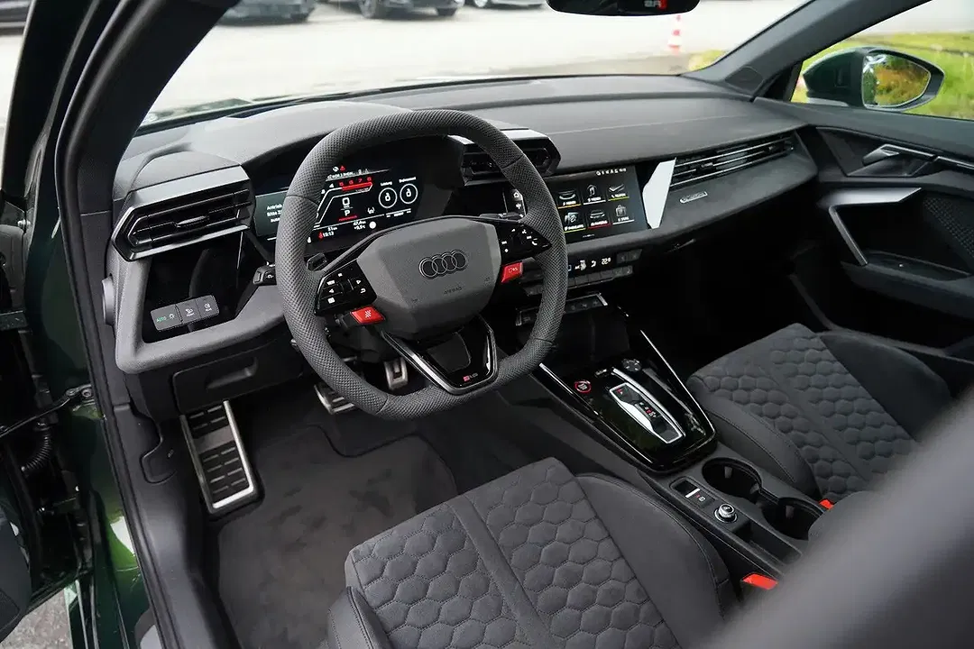 Audi RS3 - Thumbnail 11