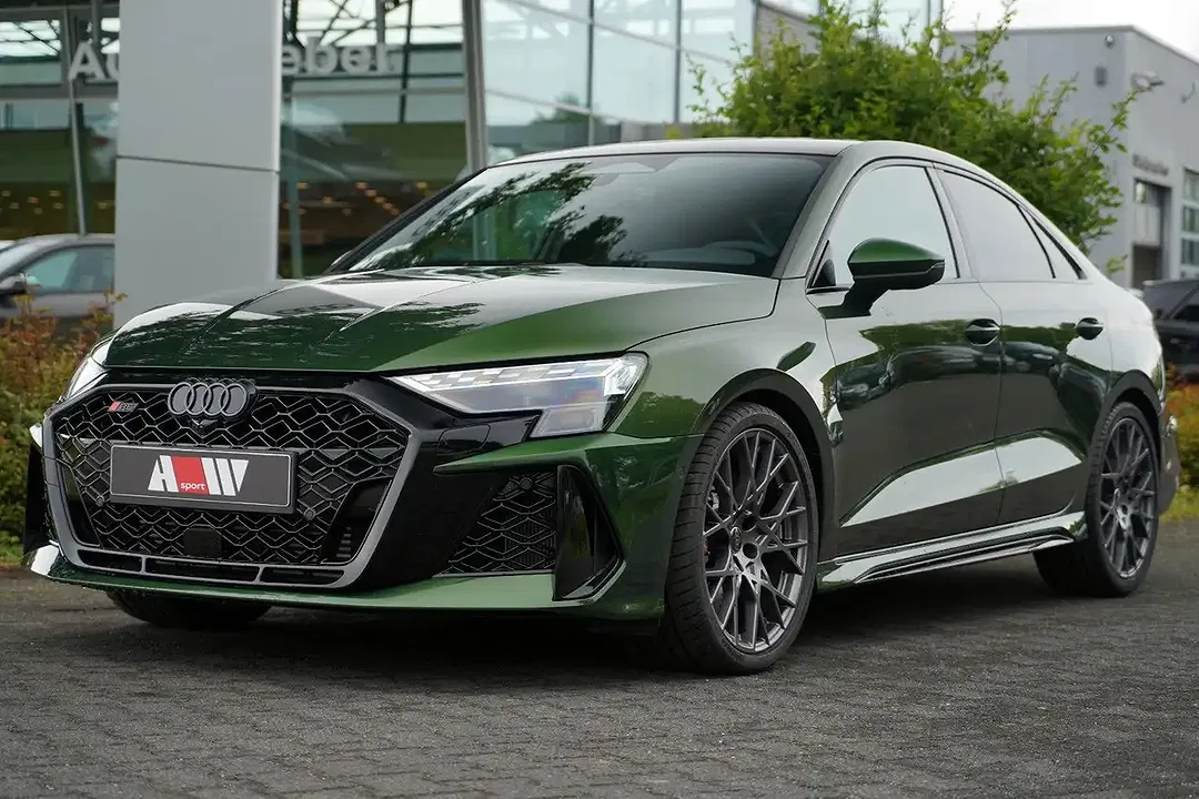 Audi RS3 - Thumbnail 2