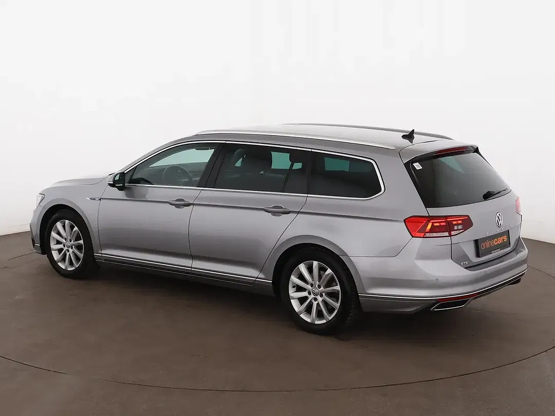 Volkswagen Passat Variant - Thumbnail 4