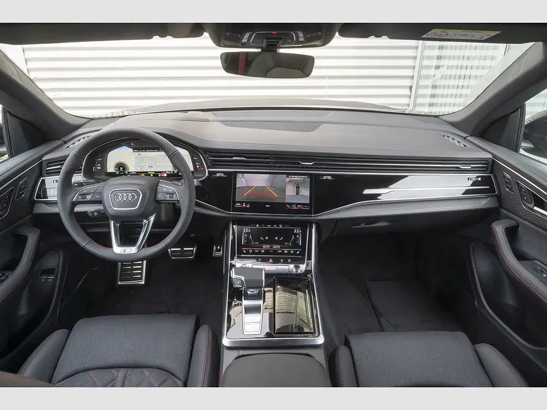 Audi Q8 - Thumbnail 11