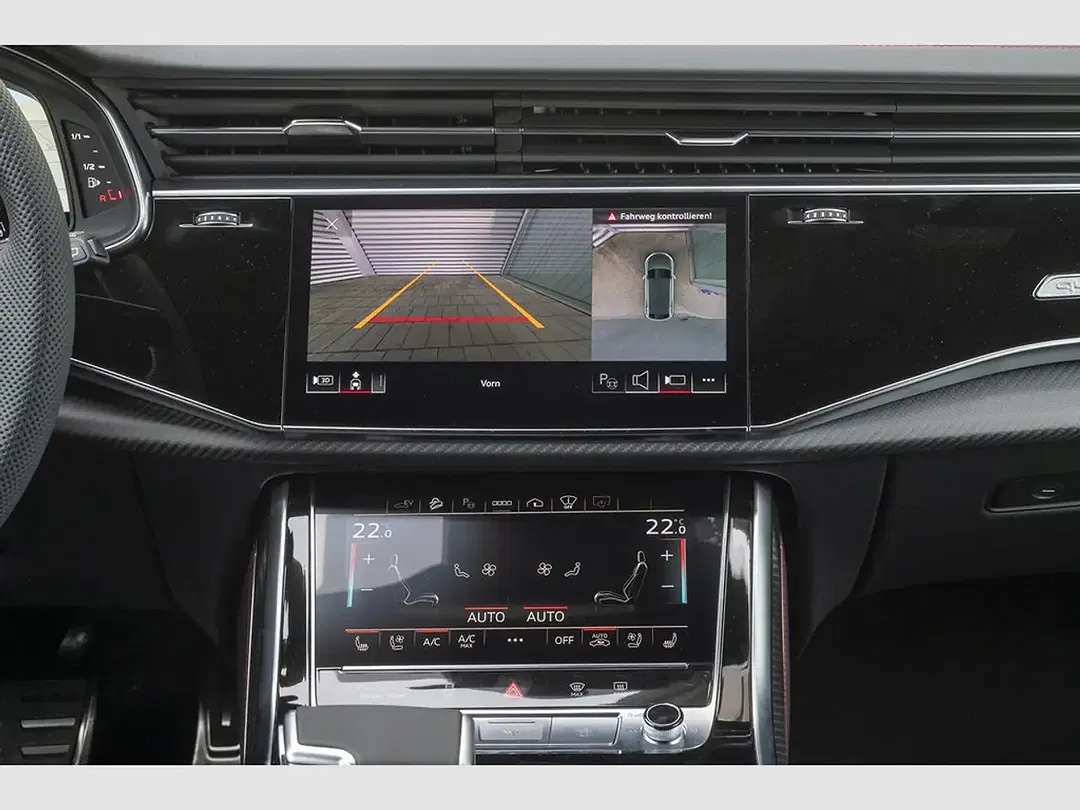 Audi Q8 - Thumbnail 12