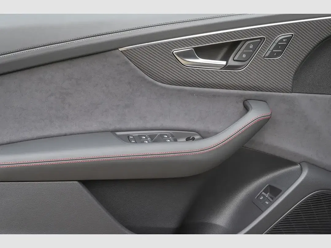 Audi Q8 - Thumbnail 15