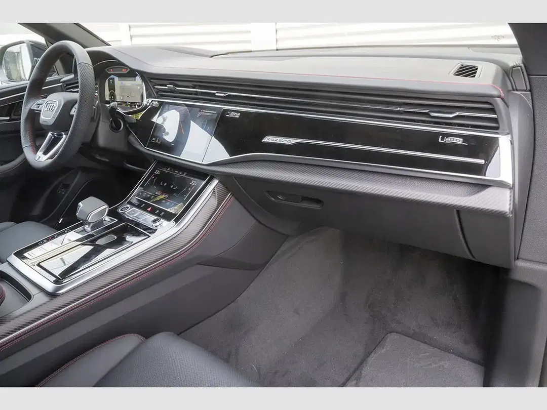 Audi Q8 - Thumbnail 8