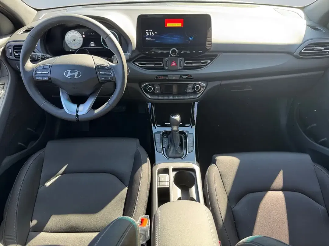 Hyundai i30 - Thumbnail 10