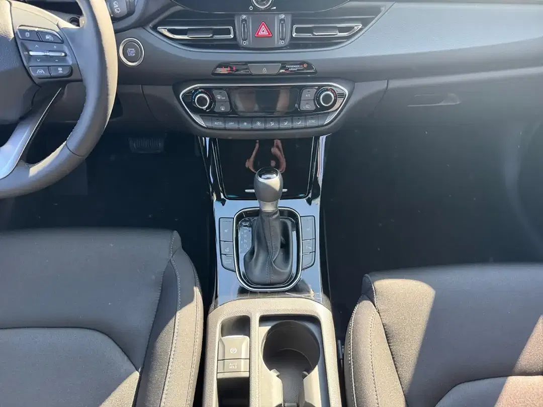 Hyundai i30 - Thumbnail 11