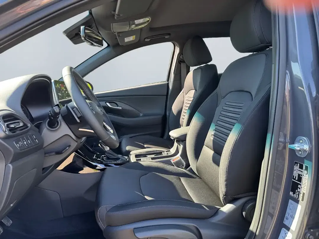 Hyundai i30 - Thumbnail 9