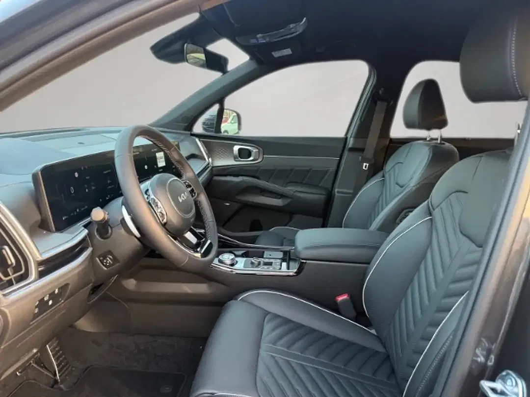 Kia Sorento - Thumbnail 6