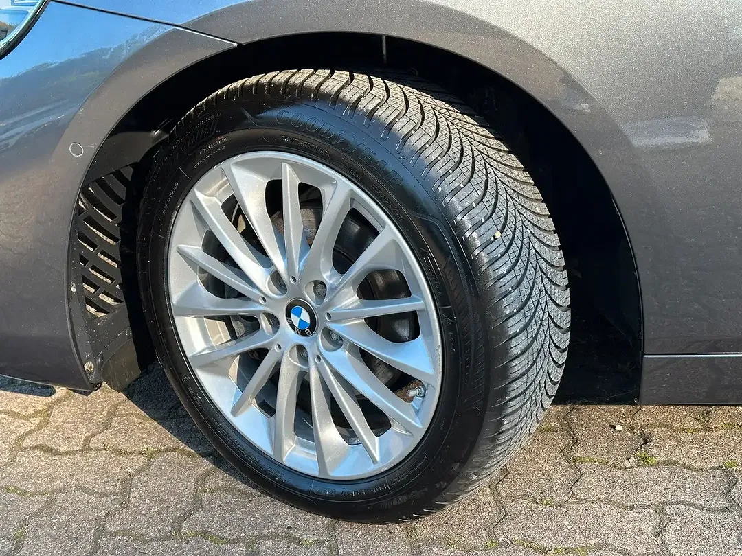 BMW 218 - Thumbnail 27