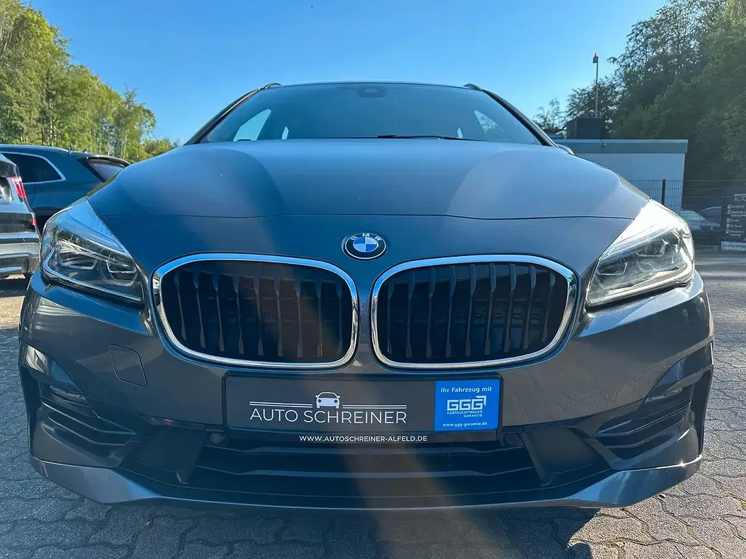 BMW 218 - Thumbnail 3