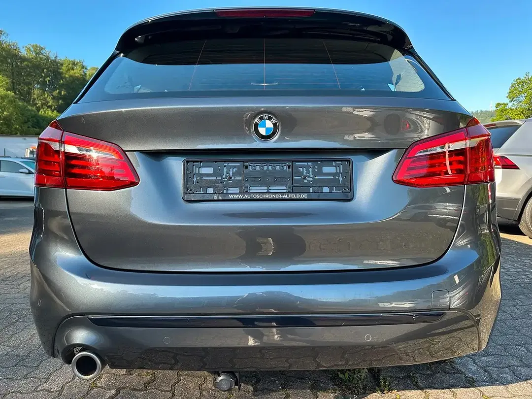 BMW 218 - Thumbnail 6