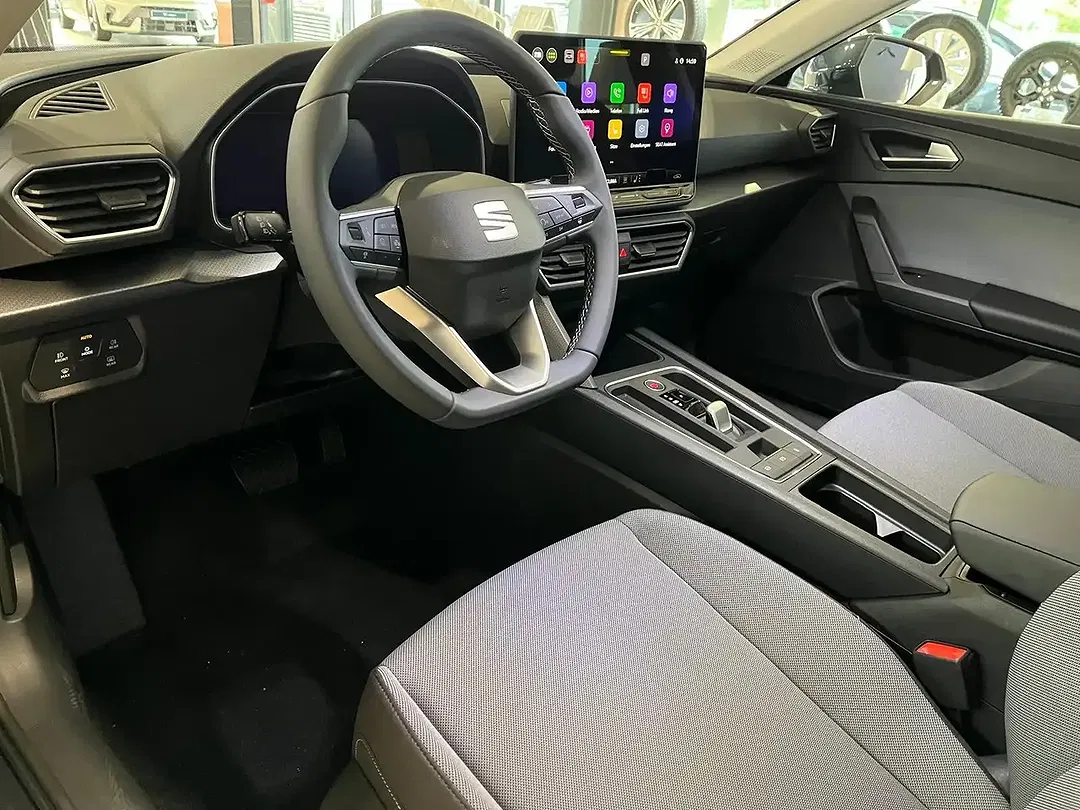 SEAT Leon - Thumbnail 9