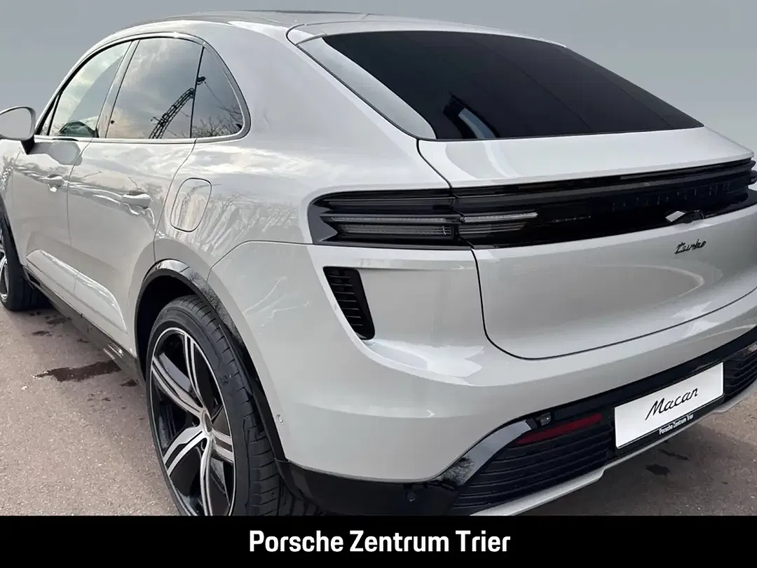Porsche Macan - Thumbnail 10