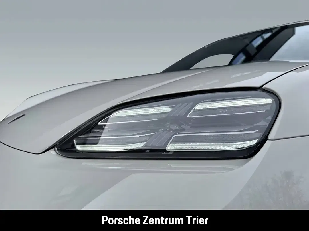 Porsche Macan - Thumbnail 11