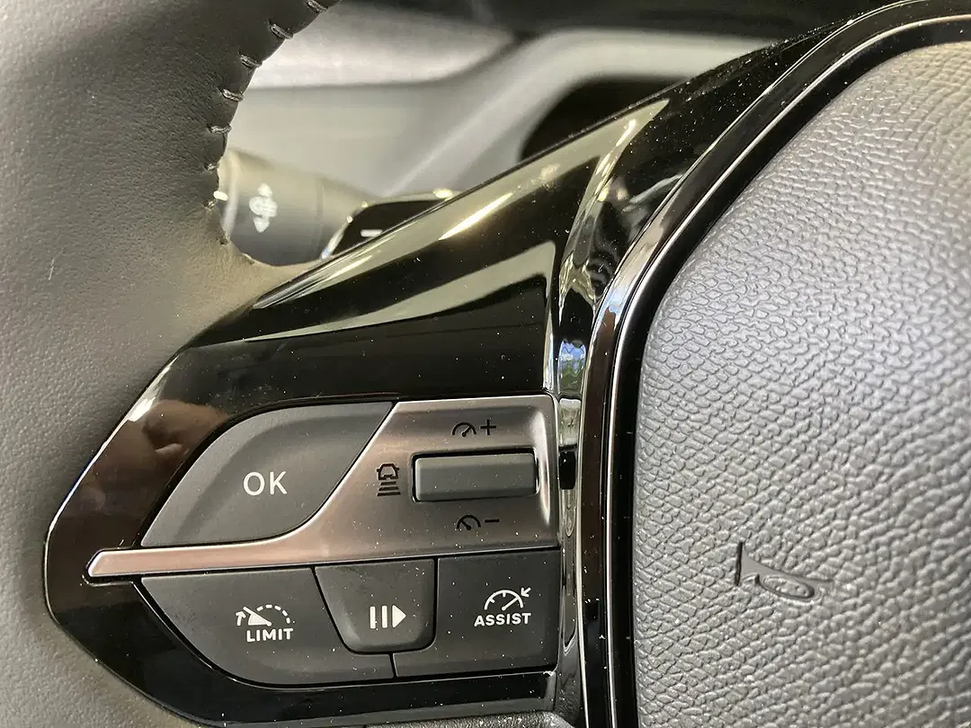 Peugeot 308 - Thumbnail 13