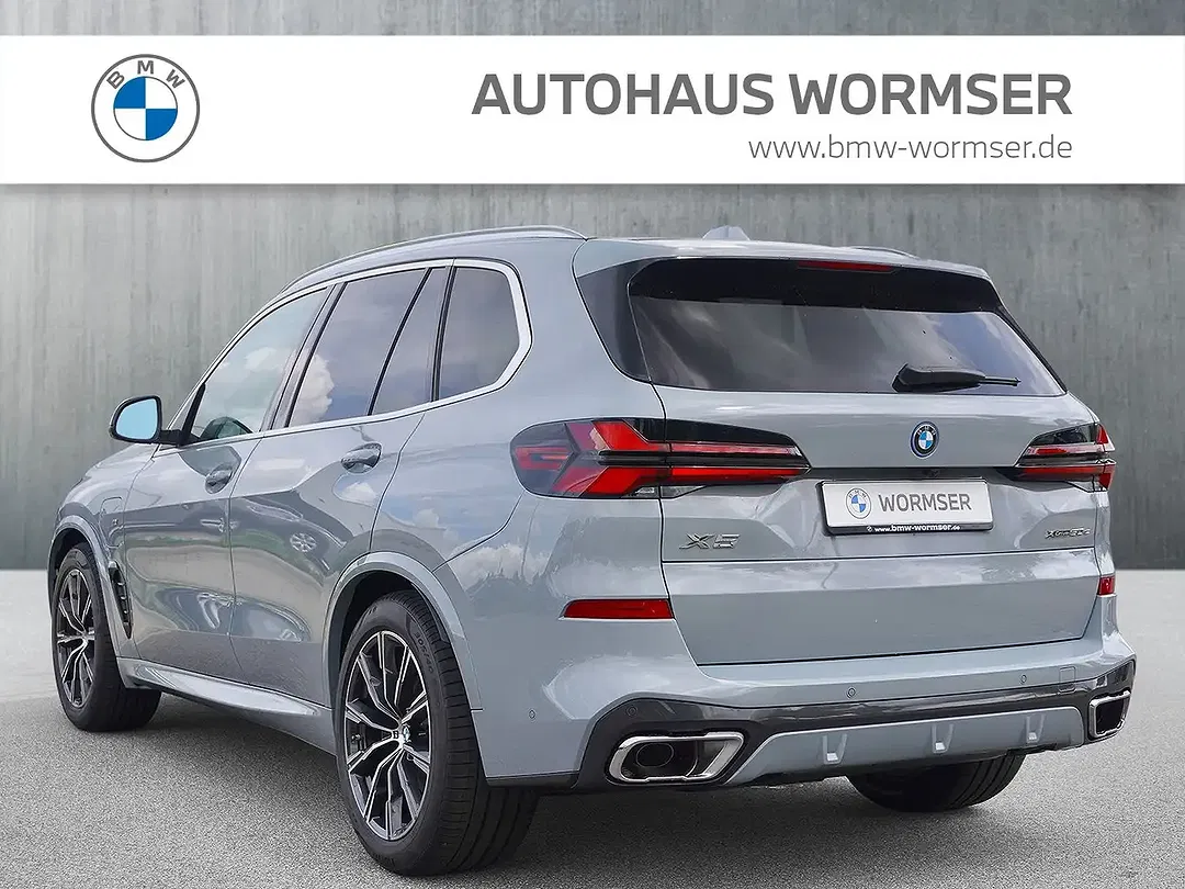 BMW X5 - Thumbnail 3