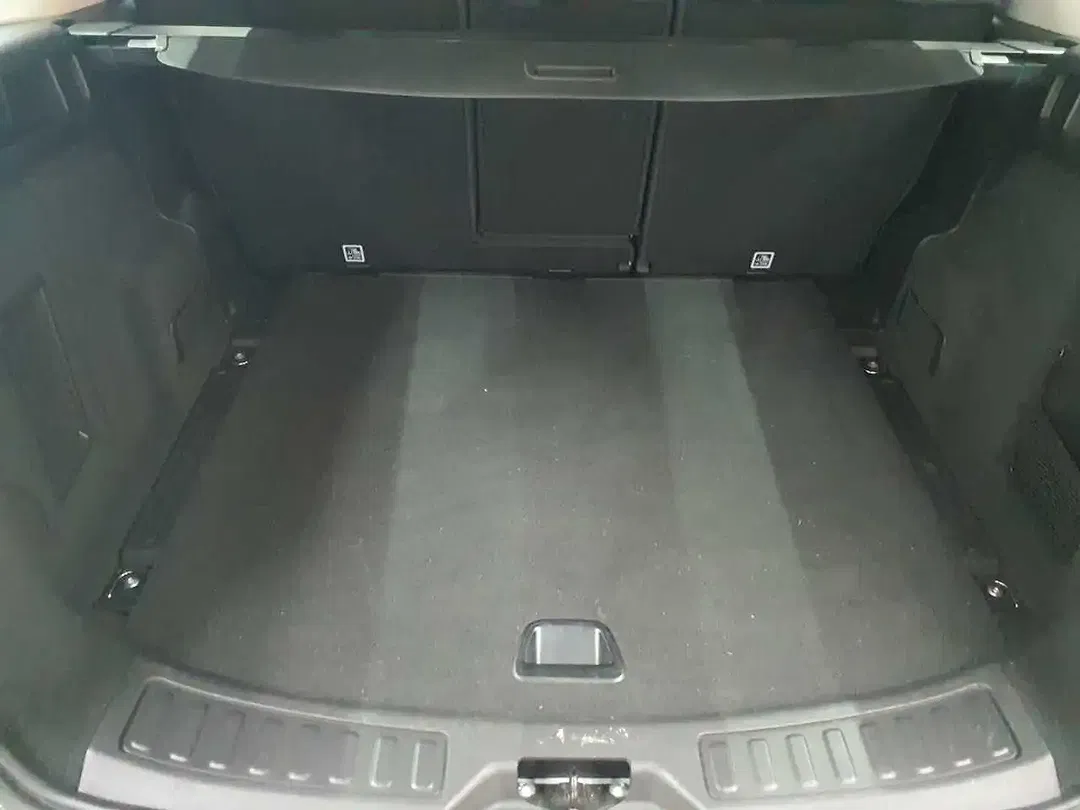 Land Rover Discovery - Thumbnail 10