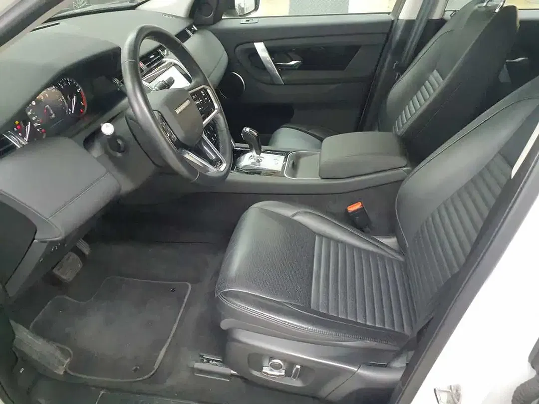 Land Rover Discovery - Thumbnail 3
