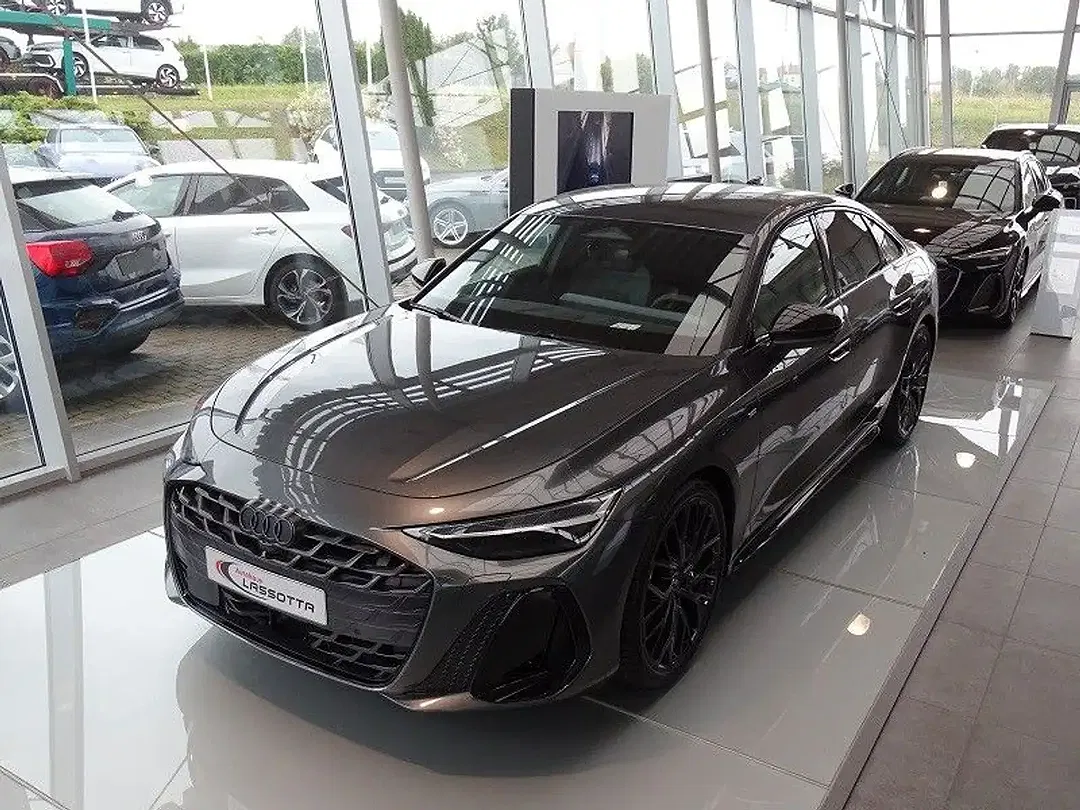 Audi A6 - Thumbnail 2