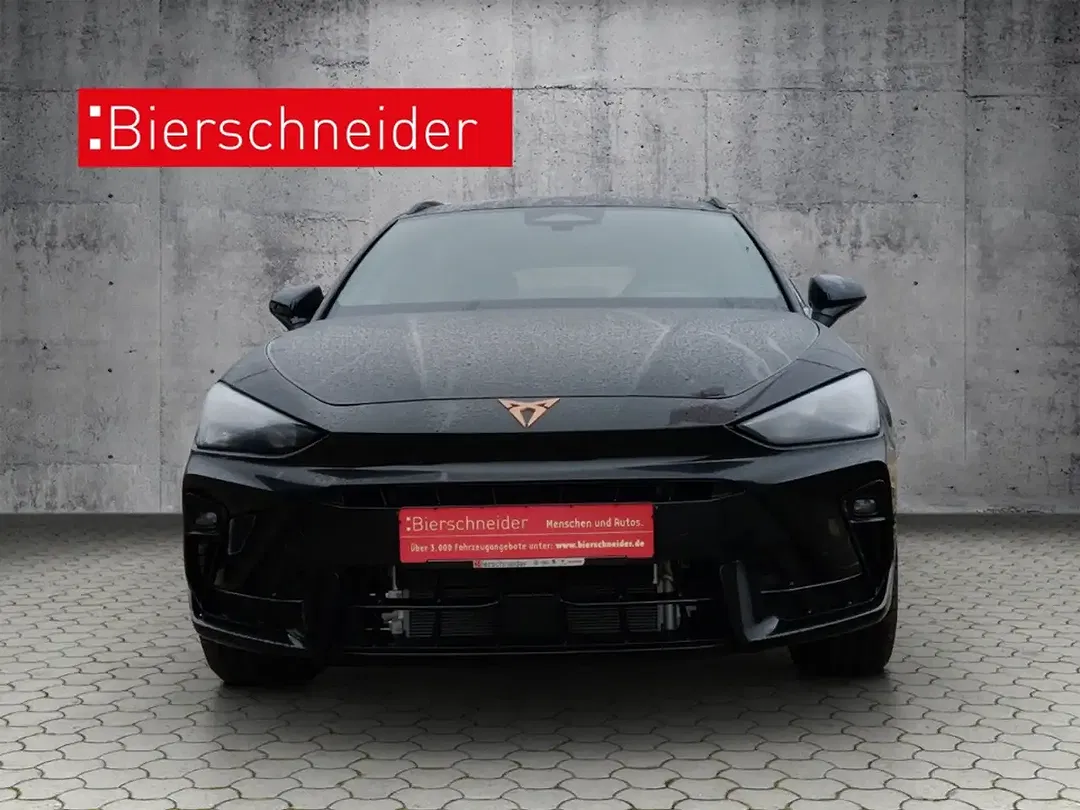 CUPRA Leon - Thumbnail 3