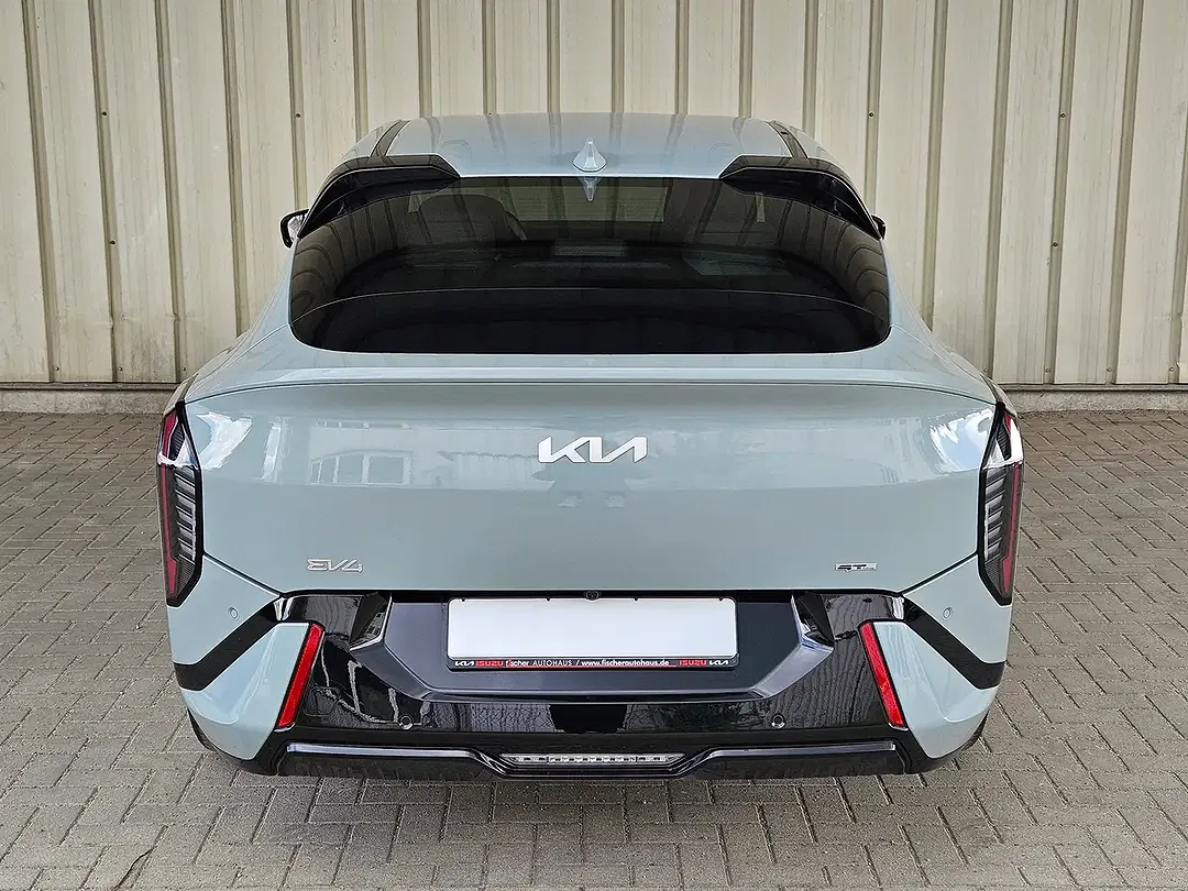 Kia EV4 - Thumbnail 14