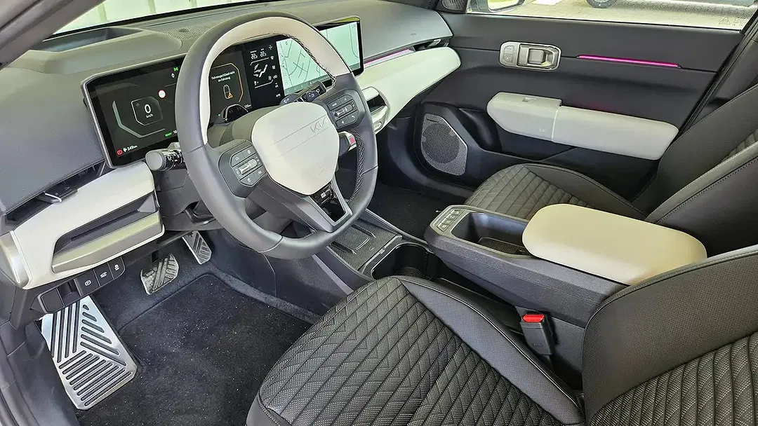 Kia EV4 - Thumbnail 6