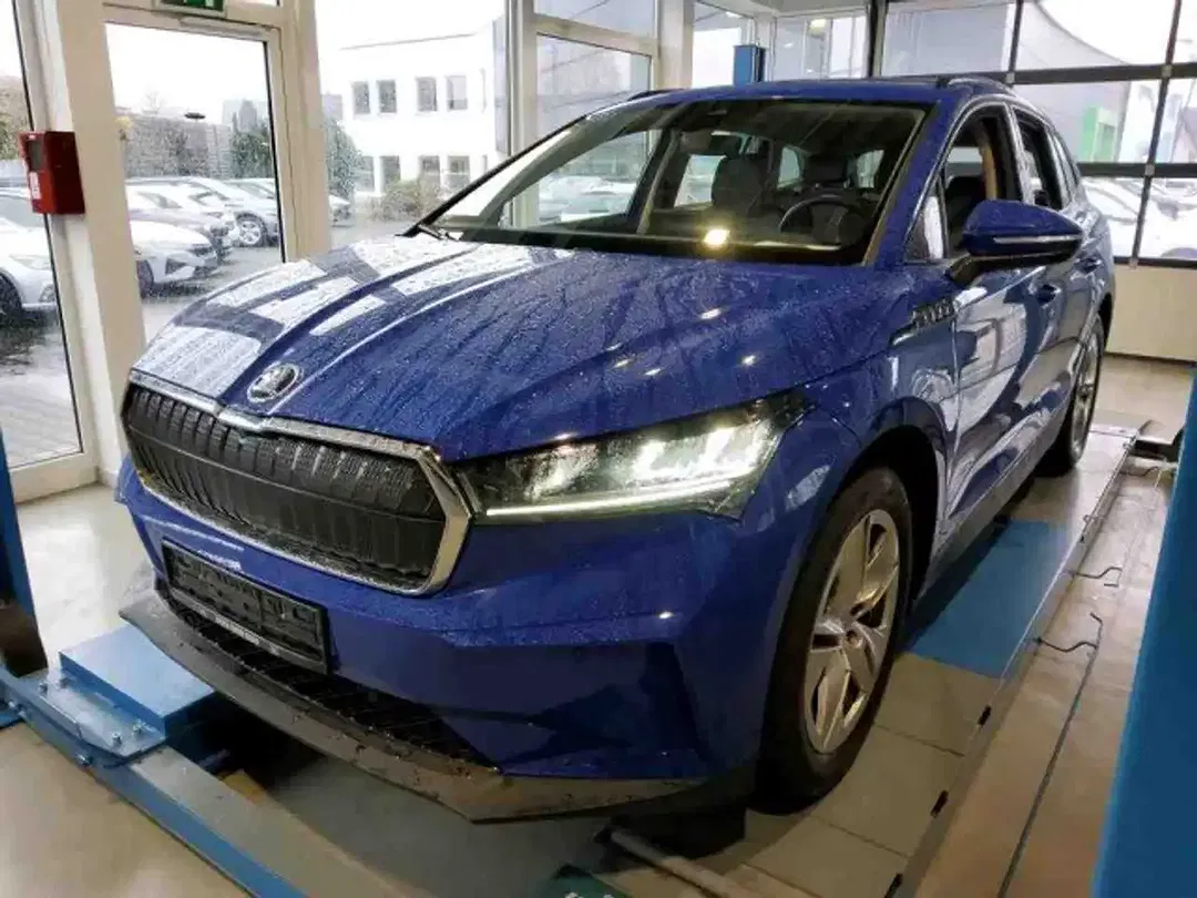 Skoda Enyaq - Thumbnail 2