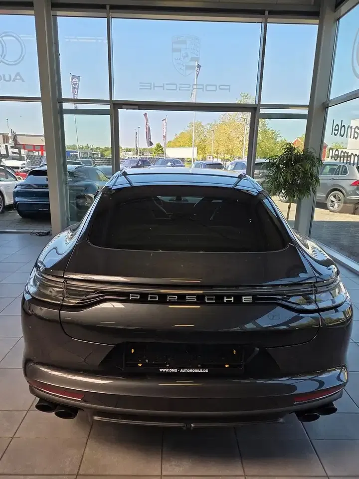 Porsche Panamera - Thumbnail 9