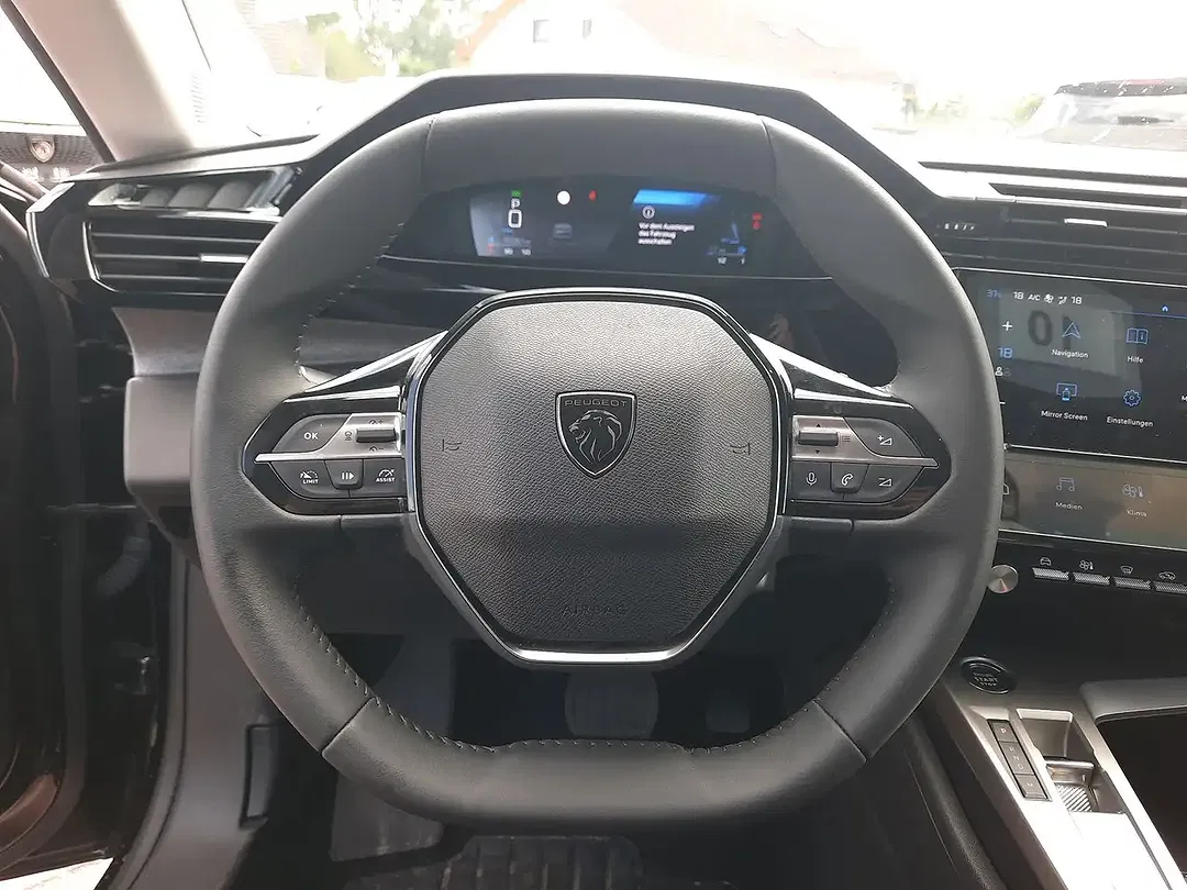 Peugeot 308 - Thumbnail 13