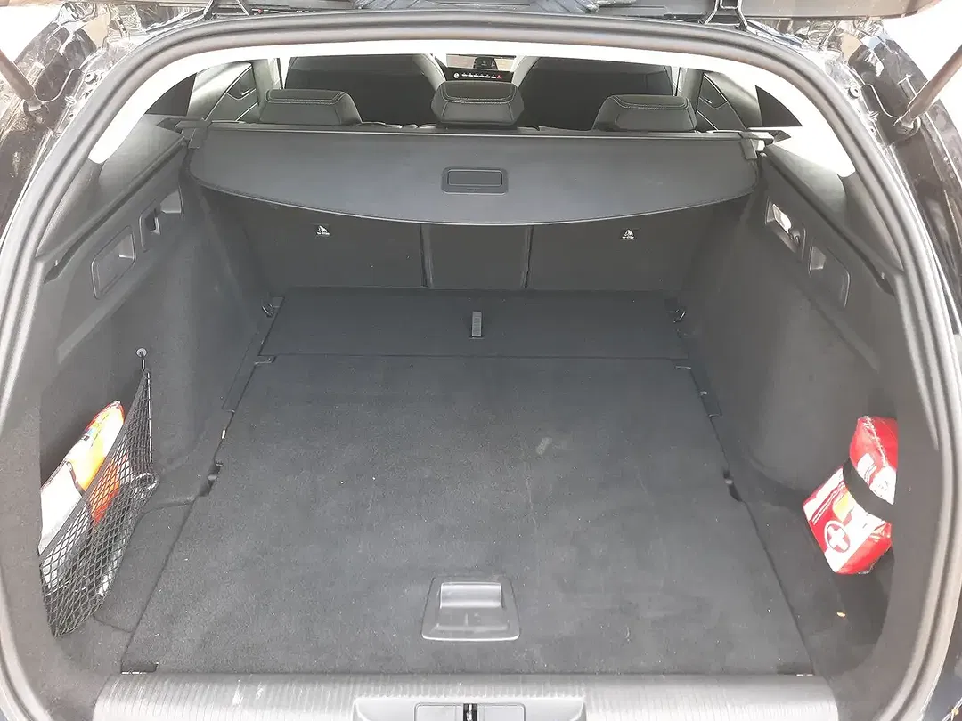 Peugeot 308 - Thumbnail 28