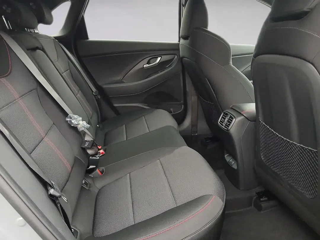 Hyundai i30 - Thumbnail 14