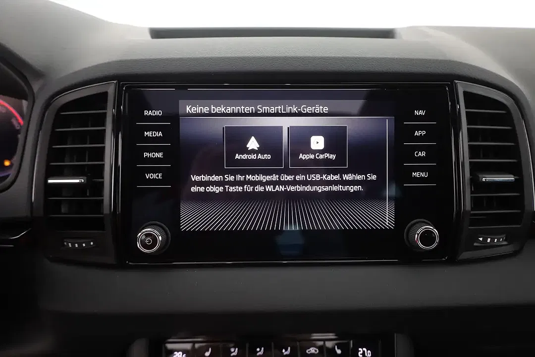 Skoda Karoq - Thumbnail 10