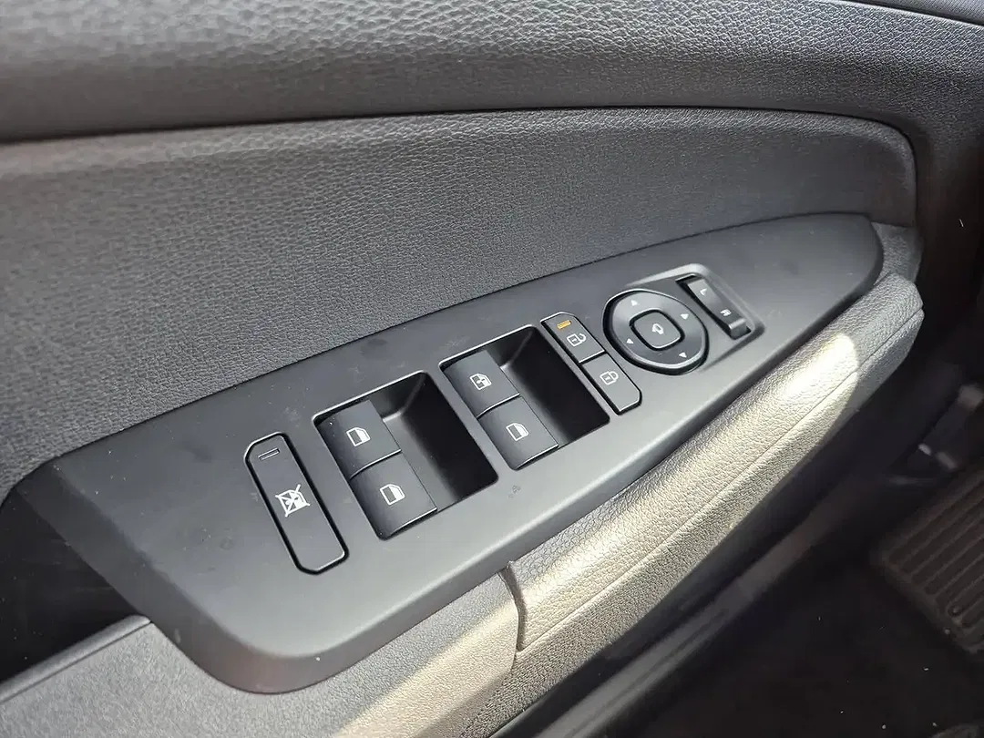 Kia Sportage - Thumbnail 10