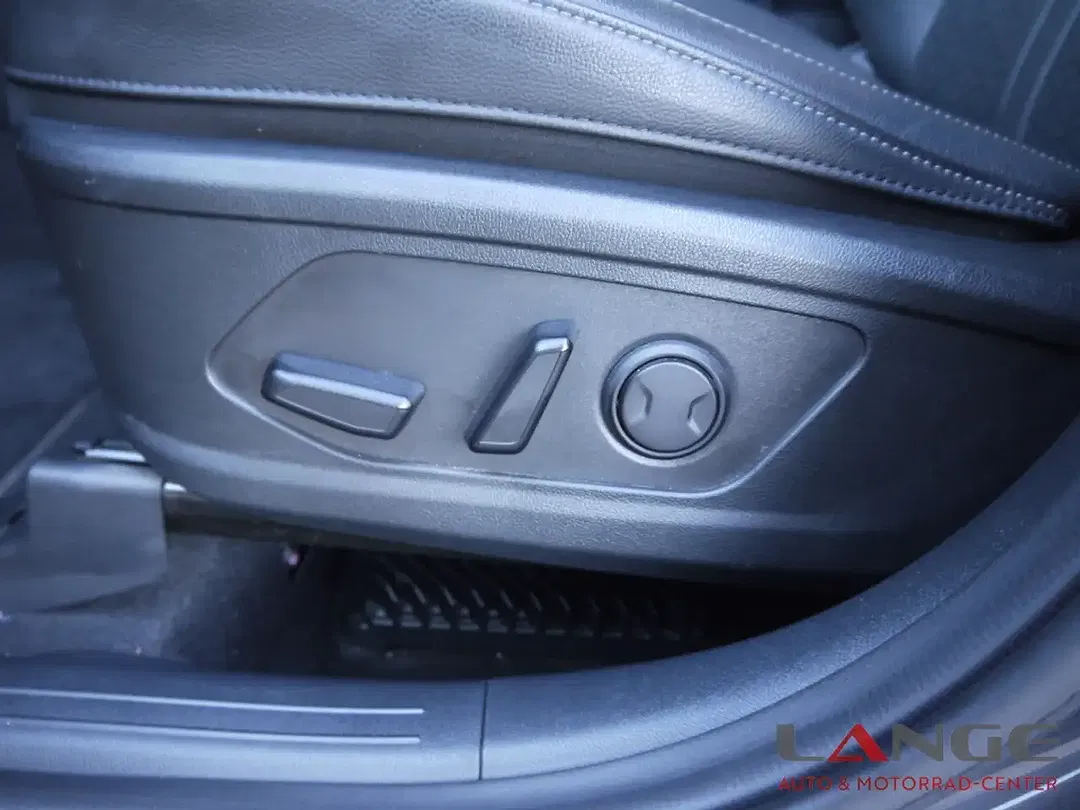 Kia Sorento - Thumbnail 12