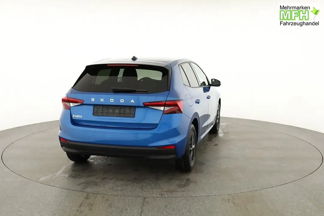 Skoda Fabia - Thumbnail 14