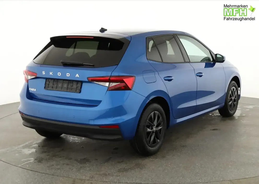 Skoda Fabia - Thumbnail 2