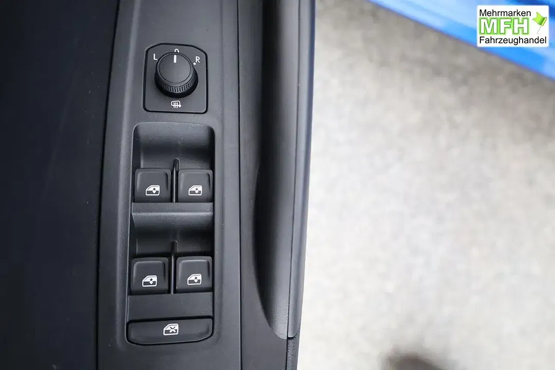 Skoda Fabia - Thumbnail 8