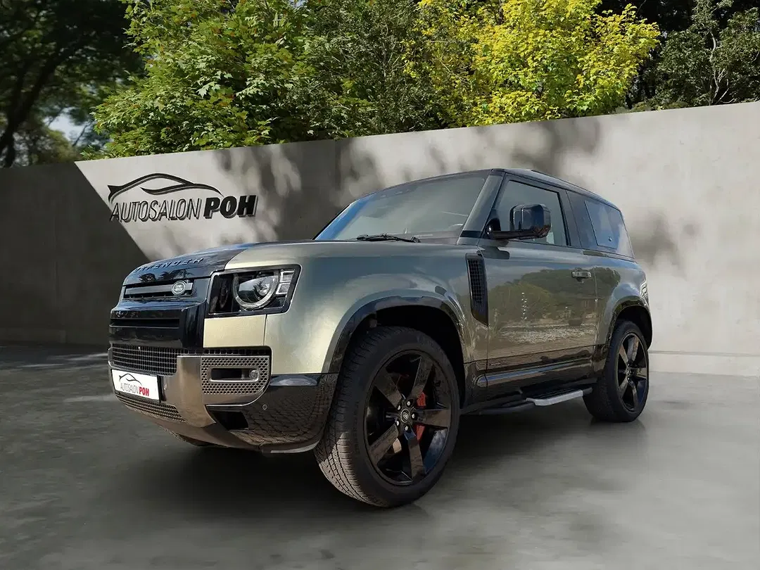 Land Rover Defender - Thumbnail 3